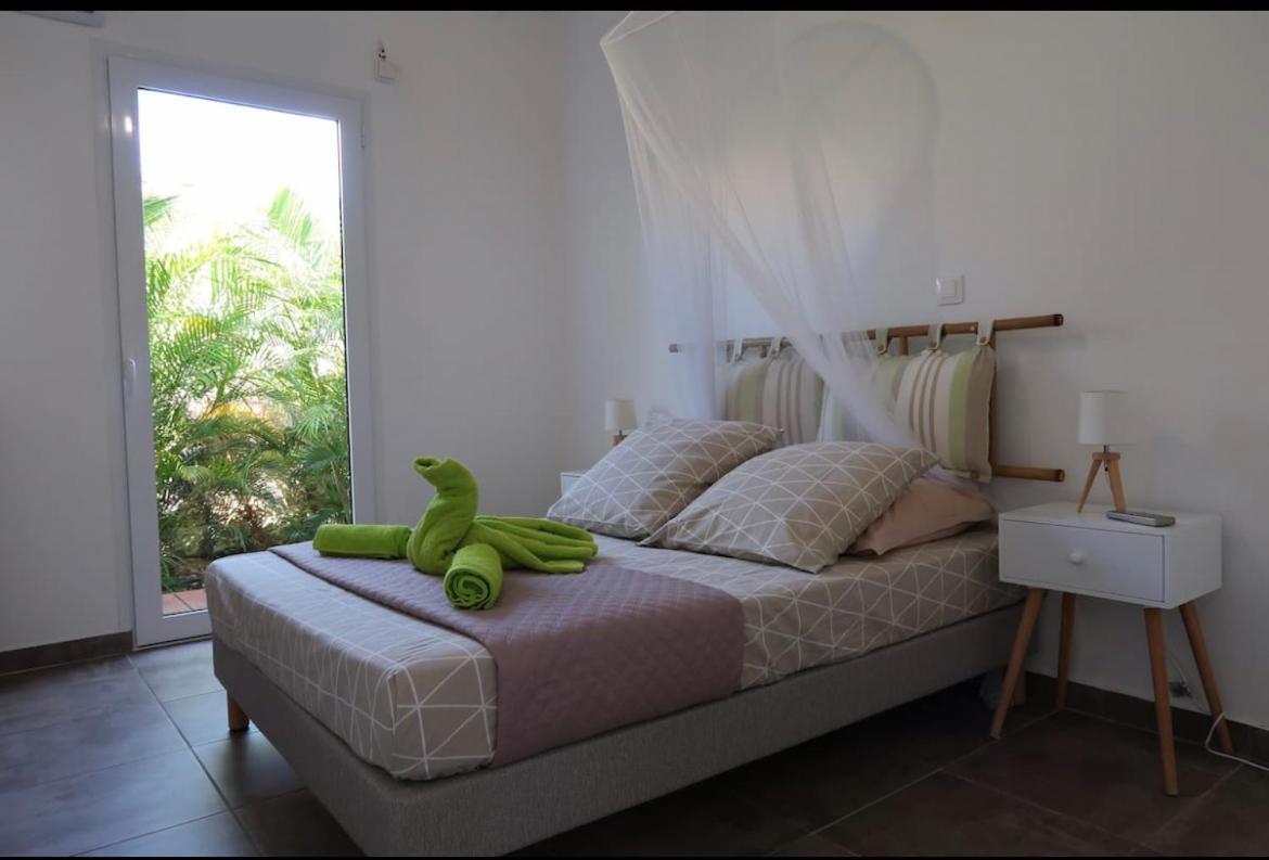 Villa Ana 5 Minutes A Pied Des Plages Sainte-Anne  Exterior foto