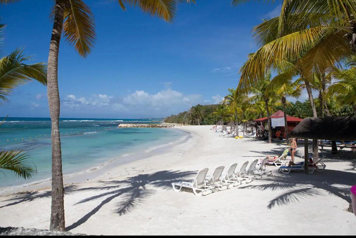 Villa Ana 5 Minutes A Pied Des Plages Sainte-Anne  Exterior foto